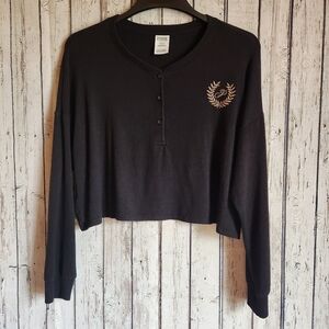 VS PINK Black Long Sleeve Cropped Henley Sleep Shirt with Gold Crest - Medium